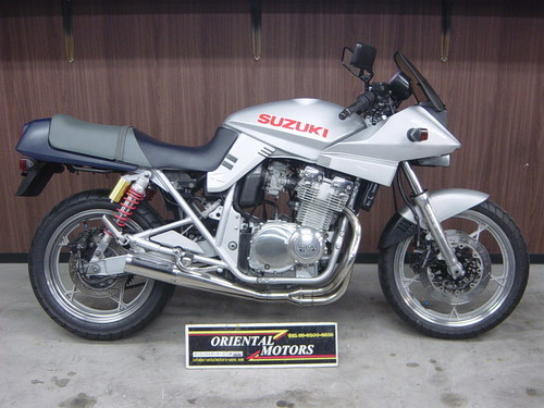 スズキ GSX400S刀