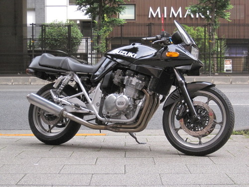 スズキ GSX400S刀